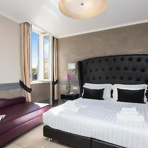 Castellino 4*, Roma Italia